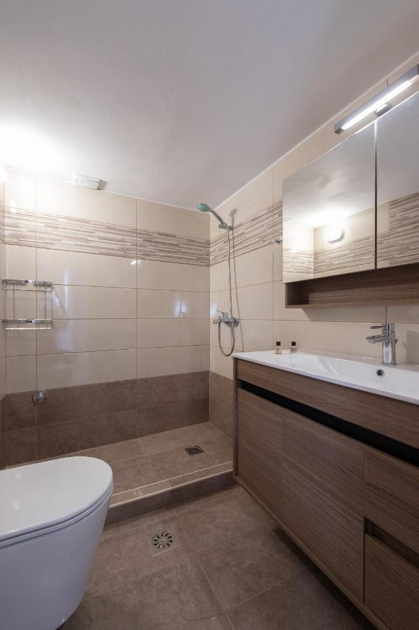 Aphrodite Holiday Home Artemonas Luaran gambar